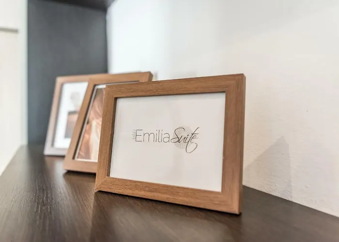 アパート Emilia Life