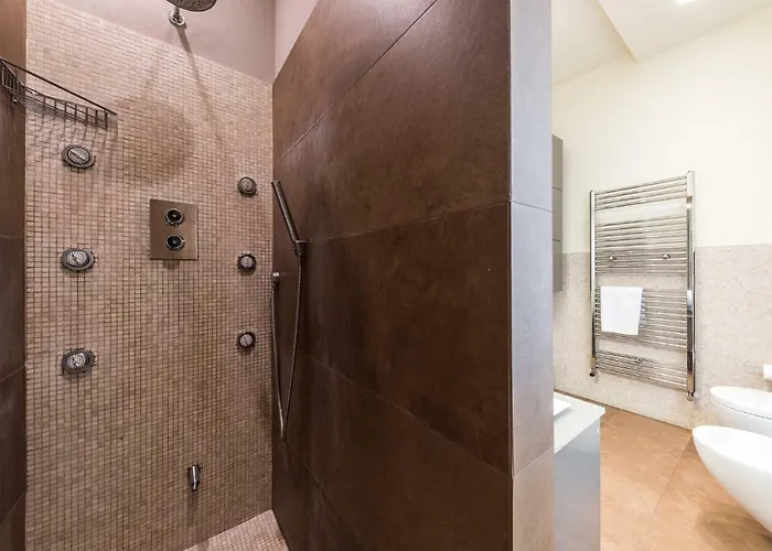 アパート Emilia Life モデナ