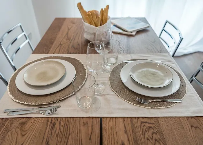 Emilia Life アパート *